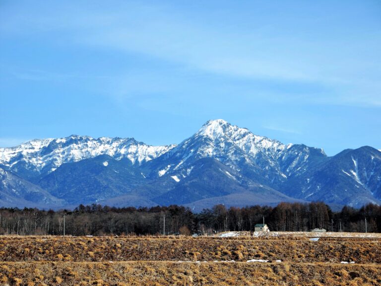 富士見町・原村・茅野から見る八ヶ岳_FUMONキャンプ場